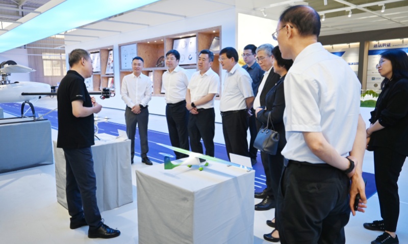 国务院参事室调研组赴宝运莱调查调研